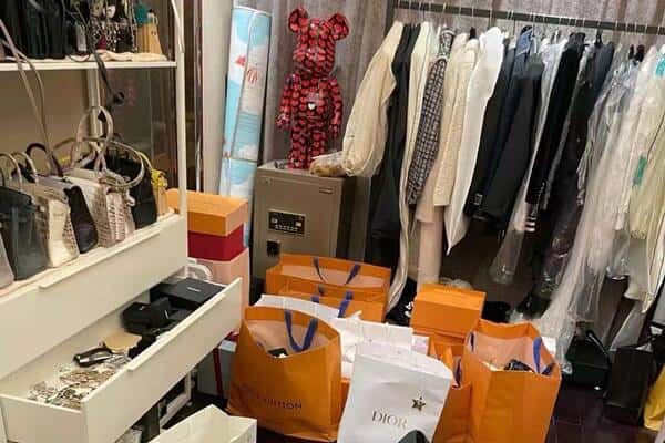 唐山滦州市回收一线品牌衣服